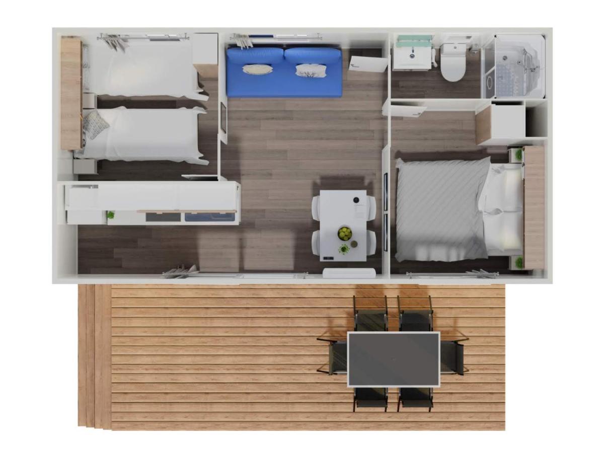 Small Camp Kr Vip Full Service Camping Baia Domizia