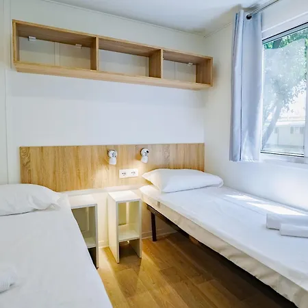 Small Camp Baia Domizia Kr Vip Full Service Exterior foto